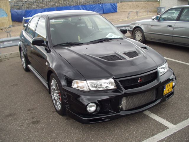 Mitsubishi Evo 6.jpg