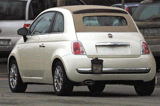 Fiat 500 cabrio spion.jpg