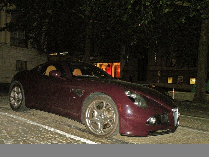 Alfa 8C vanata 3.jpg