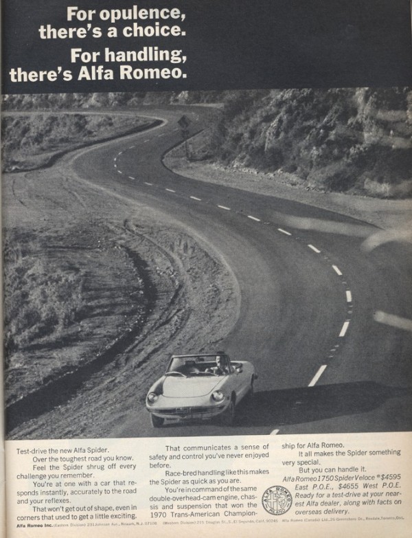 ad_alfa_spider_bw_front_road_1971.jpg