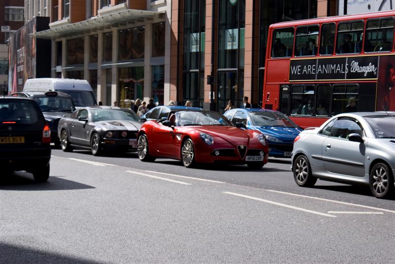 Alfa 8C Spider in London 2 (Medium).jpg