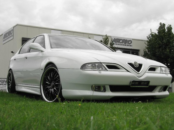 Alfa 166 bianco2 .jpg