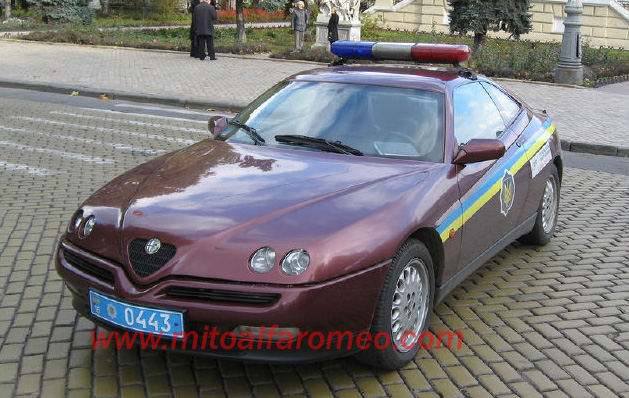 2010531191713_Alfa Romeo GTV - Polizia Ucraina 2.jpg