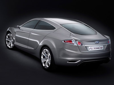Ford-Iosis-Concept-rear.jpg