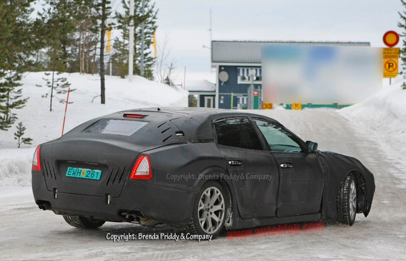 maserati-quattroporte-spy-shot-6 [800x600].jpg