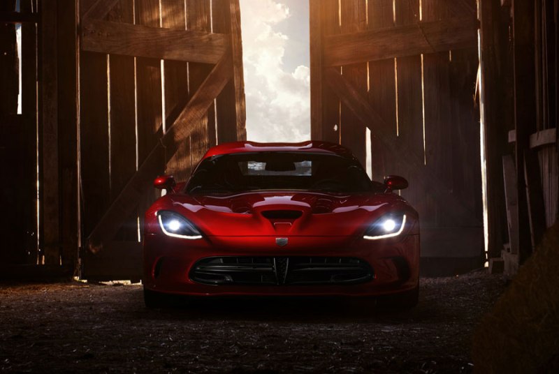 2013-srt-viper-14m.jpg