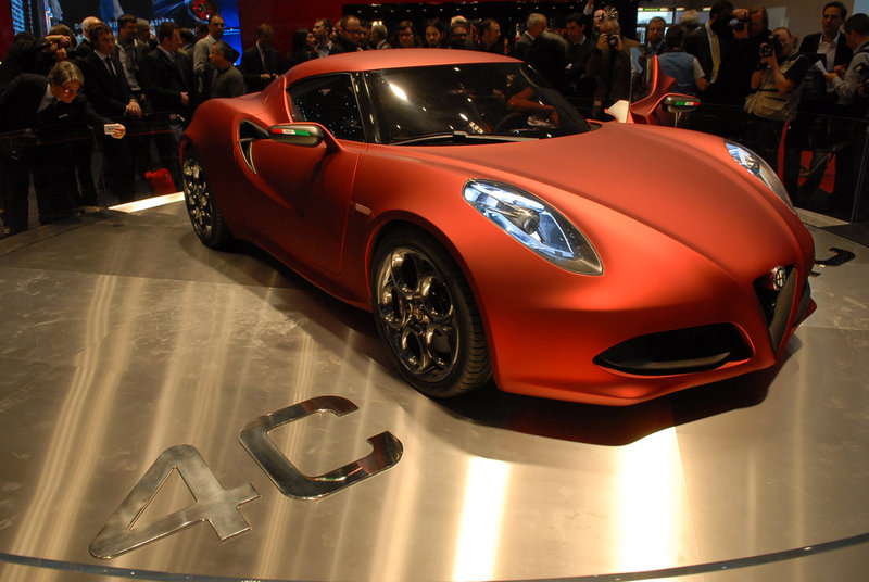 alfa-romeo-4c-al-salone-di-ginevra-2011_3.jpg