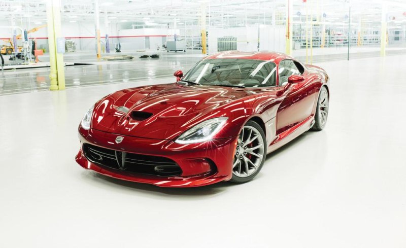 2013-srt-viper-gts-photo-456884-s-986x603 [800x600].jpg