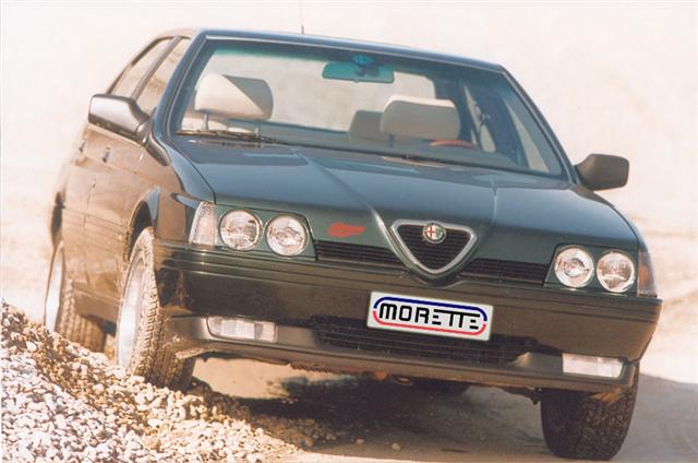 Alfa Romeo 164 round headlights.jpg