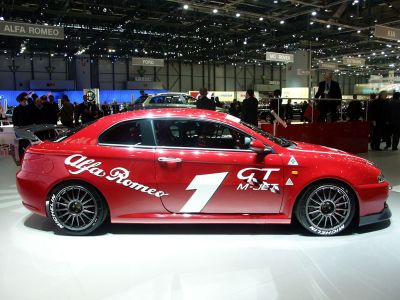 GT=Grand Turismo lateral.jpg