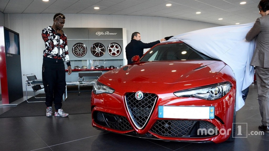 Alfa-Romeo-Giulia-Quadrifoglio-2.jpg