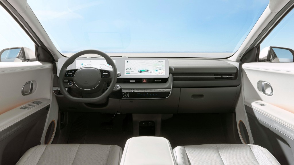 hyundai-ioniq-5-interior-dashboard-2.jpg