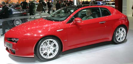 0503_13+2006_Alfa_Romeo_Brera+Front_Drivers_Side_View.jpg