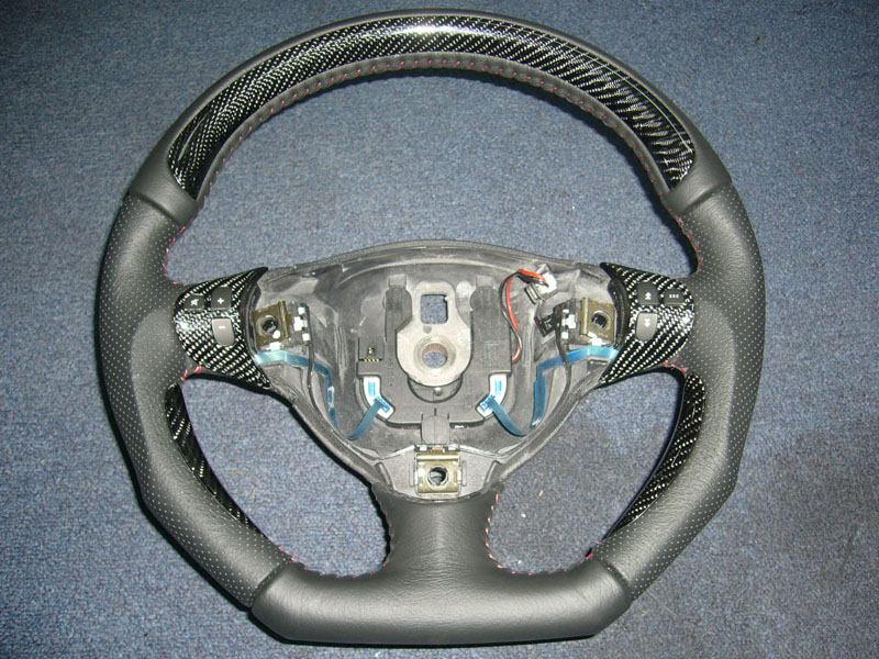 AlfaRemeo156SportsSteeringWheel(1).JPG