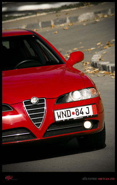 alfa 166 pic 06 resize.jpg