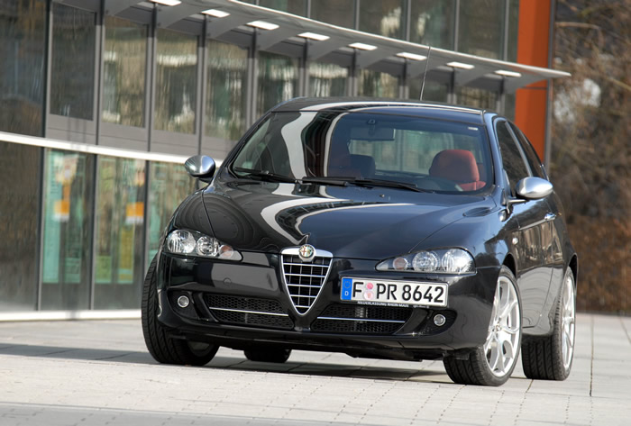 Alfa Romeo 147 Veloce 170 CP.jpg