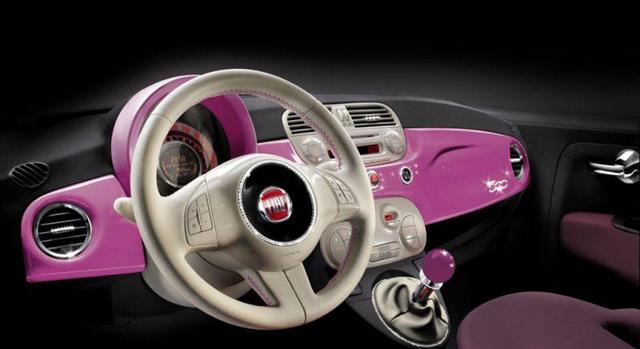 Fiat 500 barbie 2 (Small).jpg