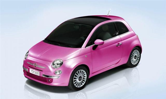 Fiat 500 barbie1 (Small).jpg