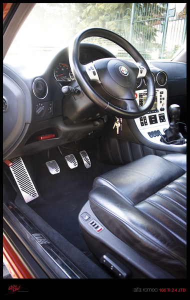 alfa 166 pic 13.jpg