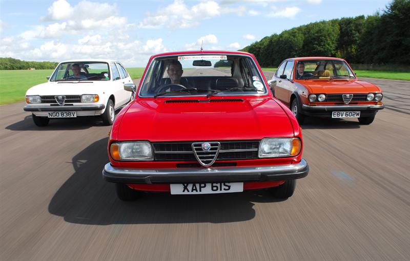 Alfa Romeo Alfasud x 3 (Medium).jpg