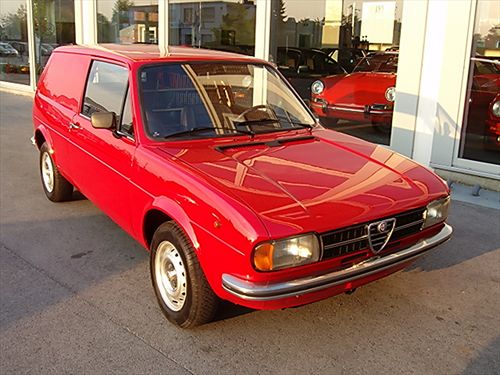 AlfaRomeAlfaSud_Giar_red_01.jpg