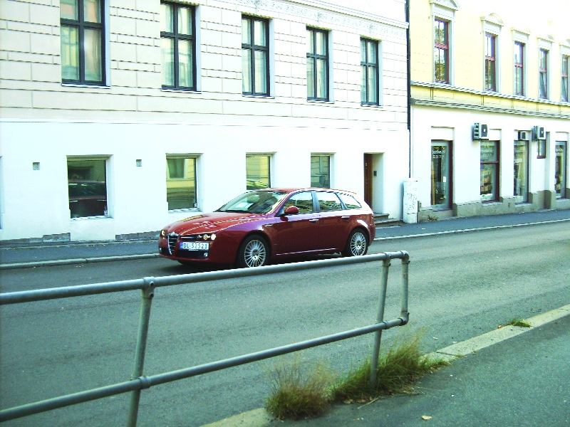 Alfa 159 SW.JPG