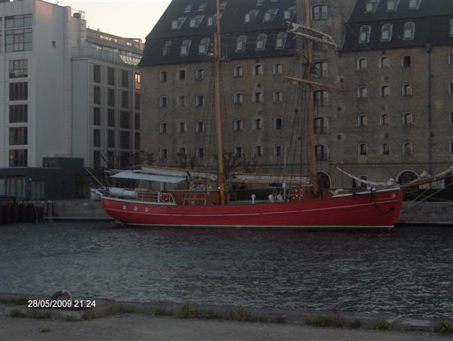 yacht cph (Small).JPG