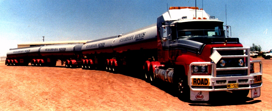 roadtrain.jpg