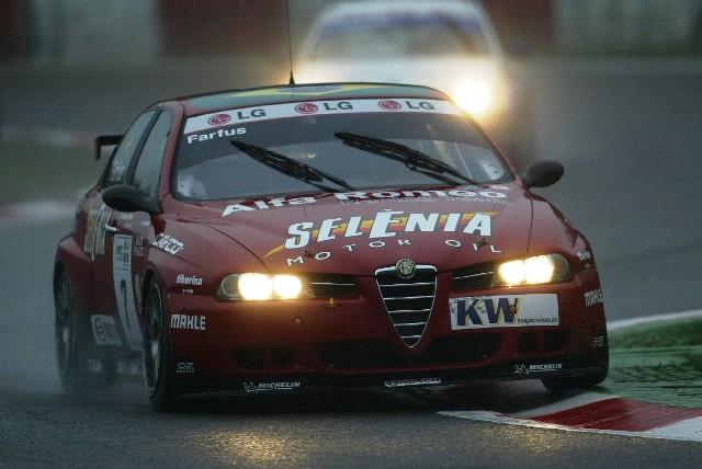 200621314621_ALFA%20ROMEO%20156%20WTCC%202005%20FARFUS%20FARI%20ACCESI[1].jpg