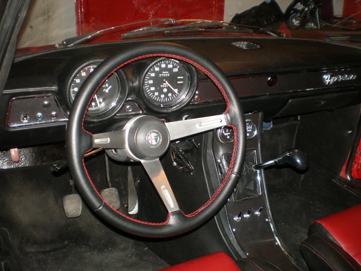 interior1.JPG