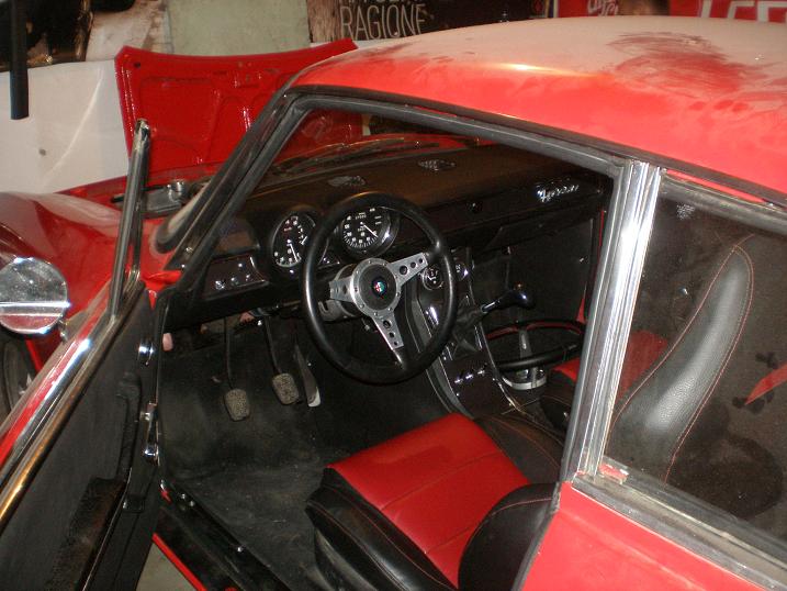 interior2.JPG