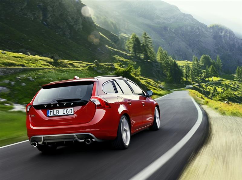 Volvo V60 RDesign 2.jpg