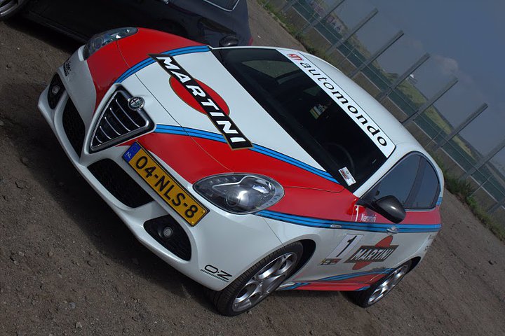 alfa romeo new giulietta martini racing.jpg