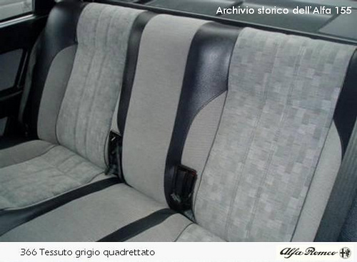 366 tessuto grigio quadrettato.jpg