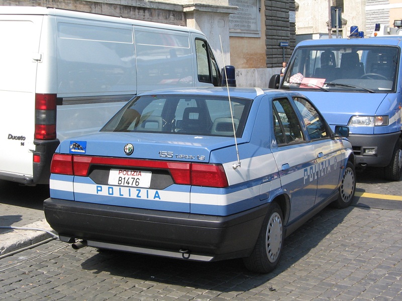 polizia 02.JPG