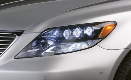 2008_lexus_ls600hl_st_gallery_2008_lexus_ls600hl_headlight_image_0011_cd_gallery.jpg