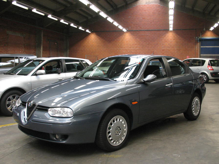 alfa1567504_325.jpg