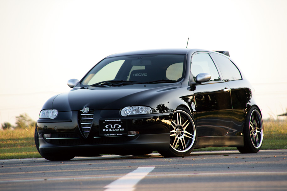 TT7R_ALFAROMEO147.jpg