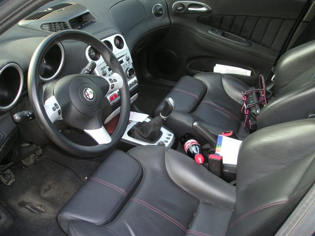 156Ti interior.jpg