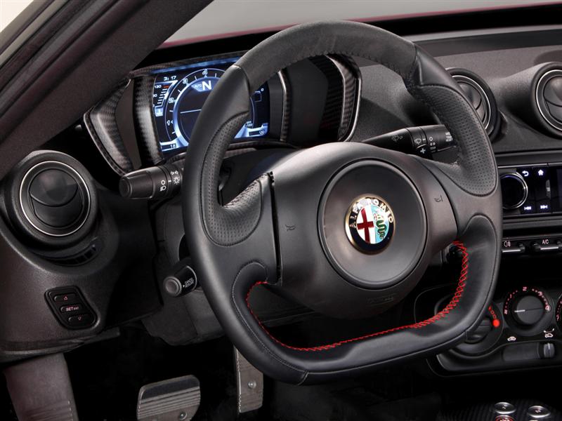 alfa_romeo_4c_launch_edition_7 (Custom).jpg