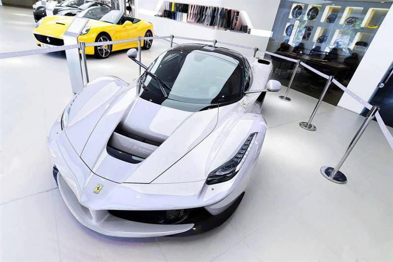 laferrari bianca.jpg