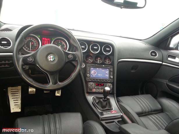 22652001_7_644x461_alfa-romeo-159-2011-.jpg