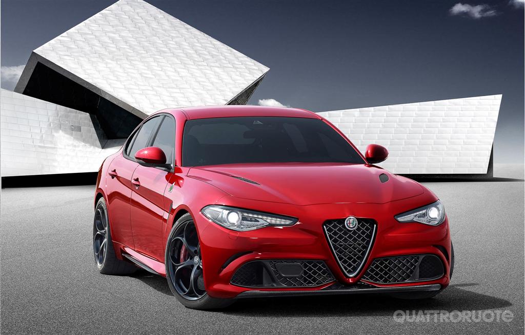 Giulia QR (Large).jpg