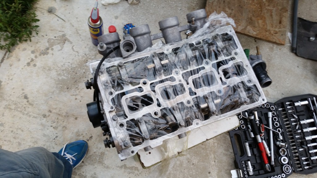 Alfa147_Cylinder_head_prepared_to_mount.jpg