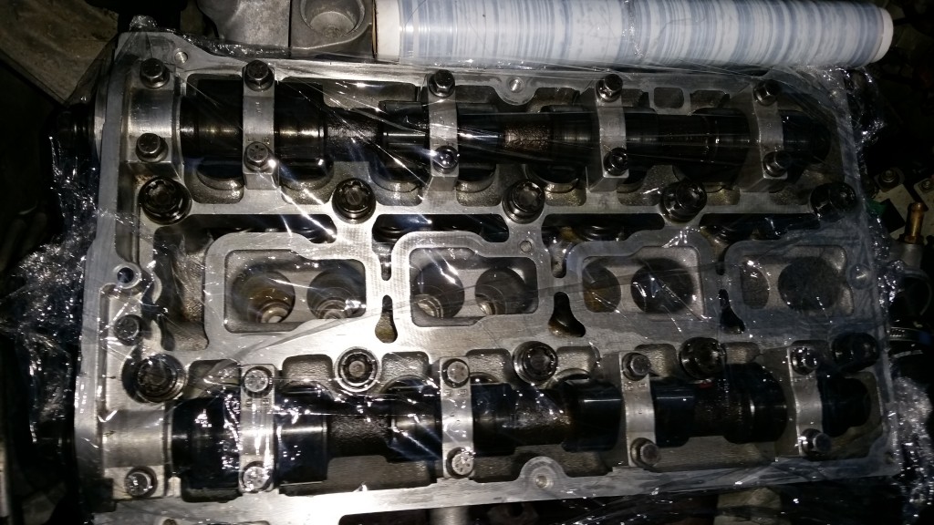 Alfa147_Bolted_Cylinder_head.jpg