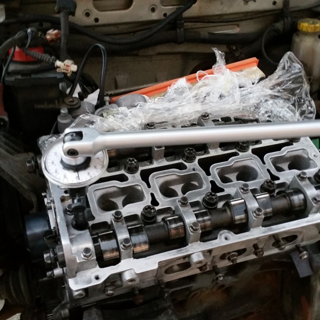 Alfa147_CylinderHead_Tightening1.jpg