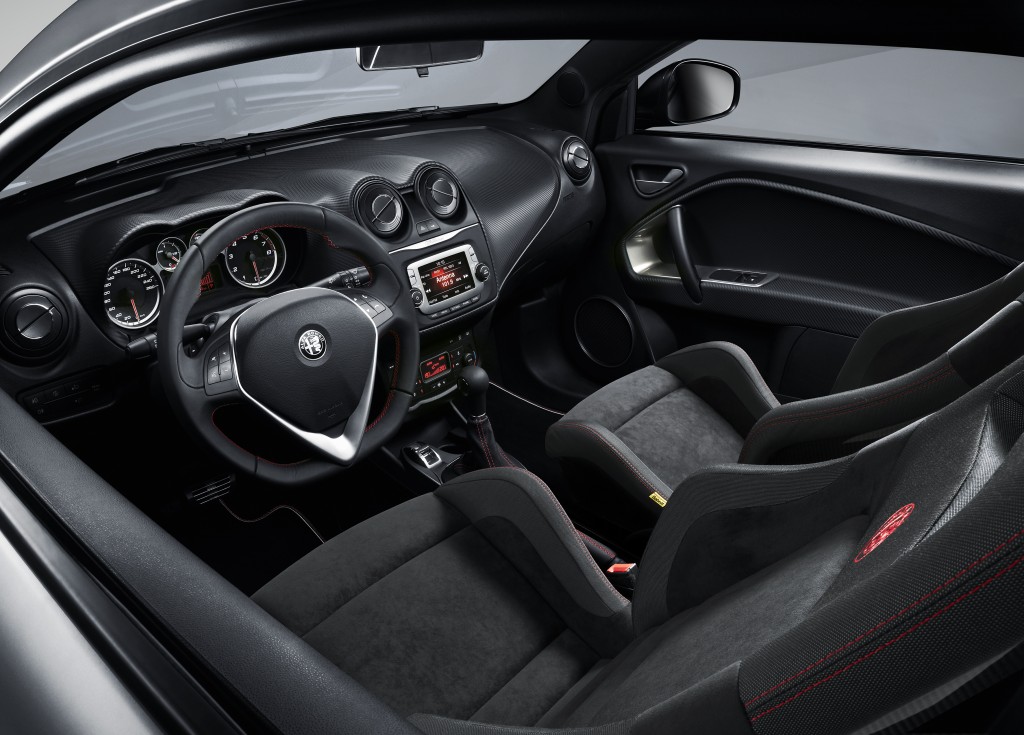 160301_Alfa-Romeo_Ginevra-Mito_04.jpg